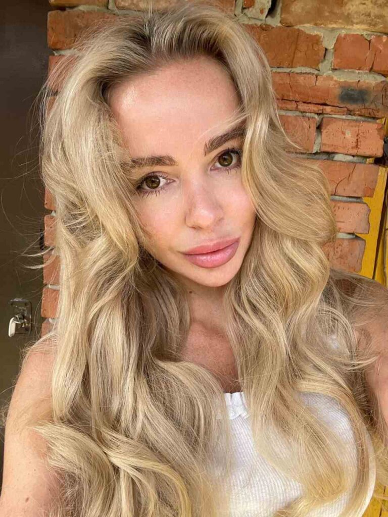 Элитная модель Юлиана Drive Models